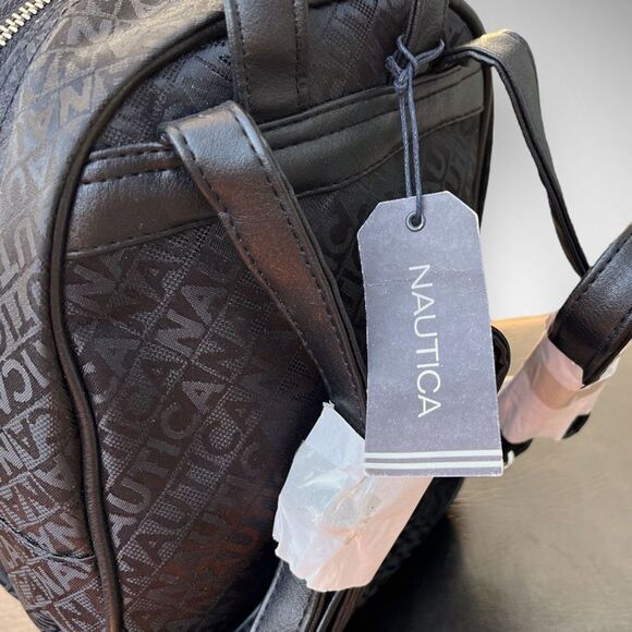 NWT Nautica Jacquard Logo Sport Striped Black & White Backpack Size Medium - Picture 8 of 17